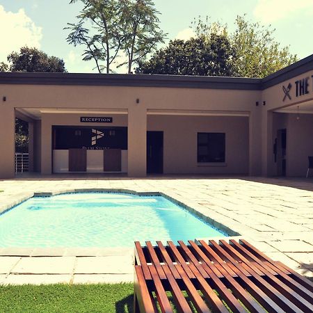 Palm Swift Luxury Accommodation Brits Exterior foto